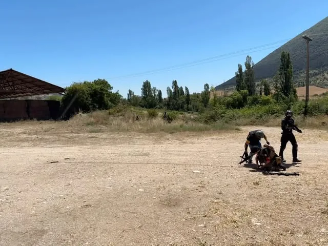 Partida de airsoft en campo abierto en Navarra
